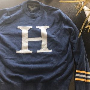 Tommy Hilfiger Large Sweater.